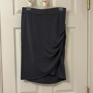 Aritzia Wilfred Free Tyra Pencil Skirt
